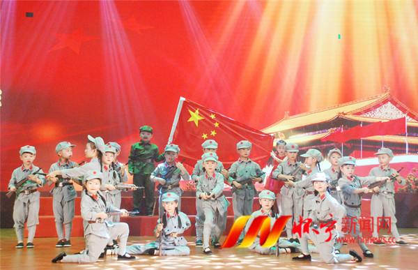 了解十几年前的古装男神很多,现在古装都是化妆画出来的“娘炮”了吗?,获取明确的问答解答-十几年前的古装男神很多,现在古装都是化妆画出来的“娘炮”了吗?问答